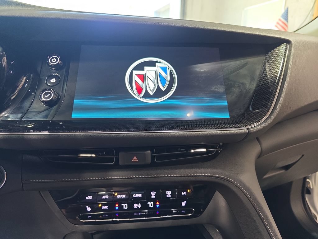 Used 2023 Buick Envision Essence AWD/4WD image 19