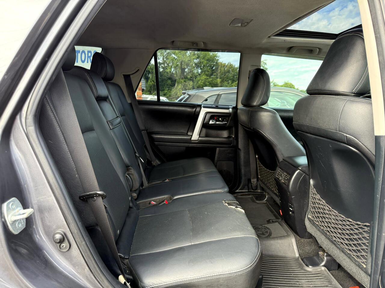 Used 2015 Toyota 4Runner SR5 image 26