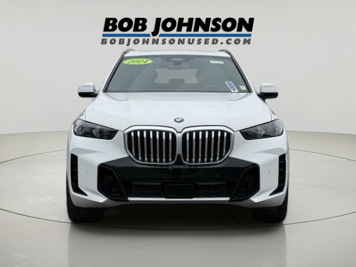 Used 2024 BMW X5 xDrive40i w/ M Sport Package AWD/4WD image 6