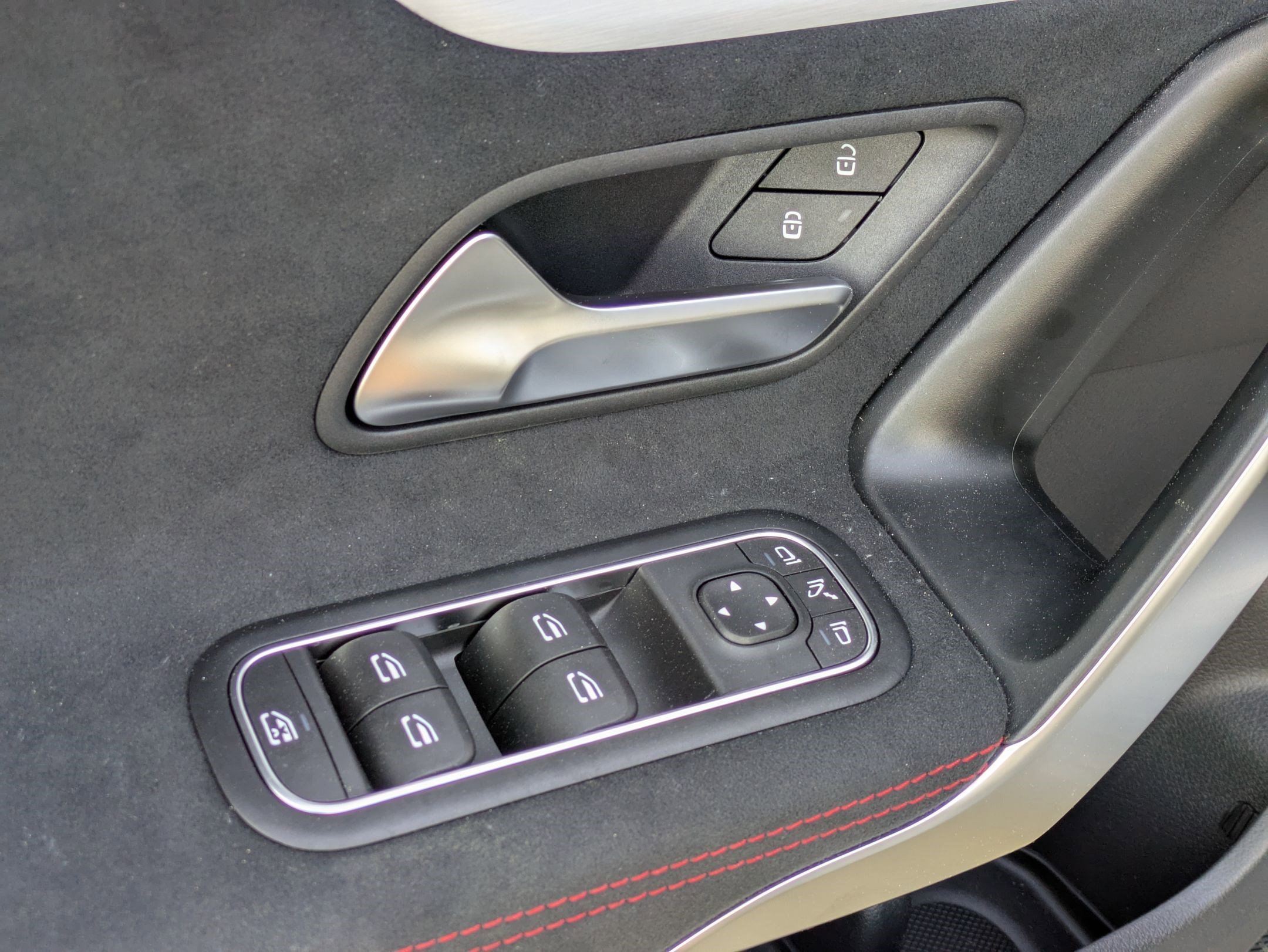 Certified 2025 Mercedes-Benz CLA 250 4MATIC image 16