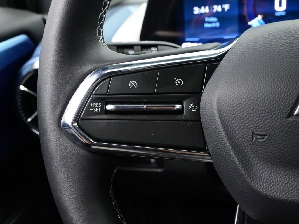 Used 2026 Chevrolet Equinox EV LT image 18