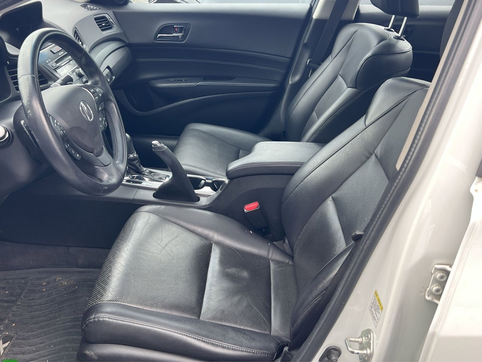 Used 2015 Acura ILX w/ Technology Package FWD image 10