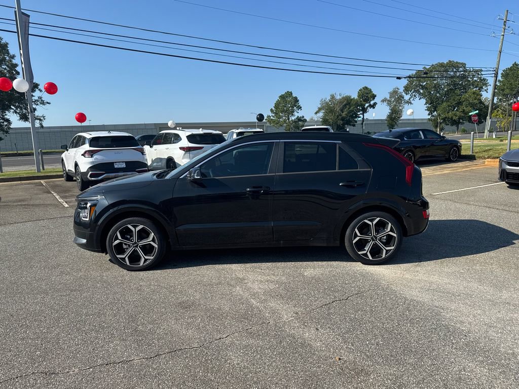 New 2024 Kia Niro EX Touring image 6