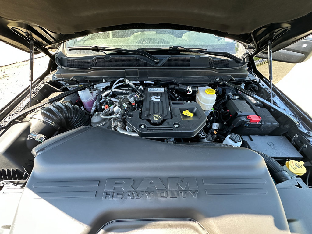 New 2026 RAM 3500 Tradesman AWD/4WD image 27