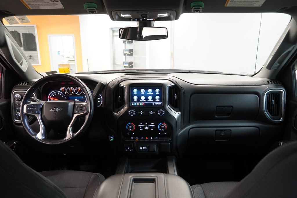 Used 2020 Chevrolet Silverado 1500 LT Trail Boss AWD/4WD image 19