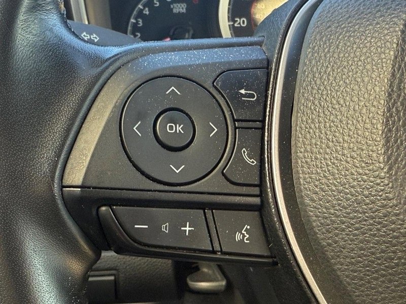 Used 2022 Toyota Corolla SE image 15