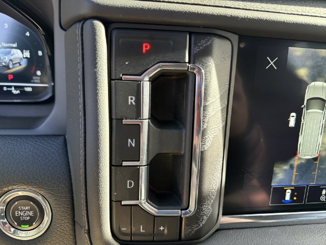 Used 2023 GMC Yukon Denali w/ LPO, Floor Liner Package AWD/4WD image 15