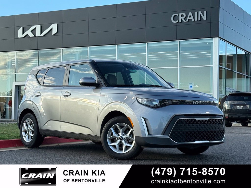 Used 2025 Kia Soul LX w/ LX Technology Package