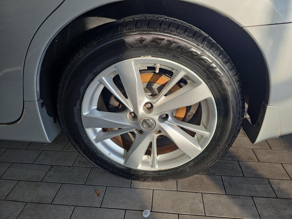 Used 2015 Nissan Altima 2.5 SV w/ Convenience Package FWD image 34
