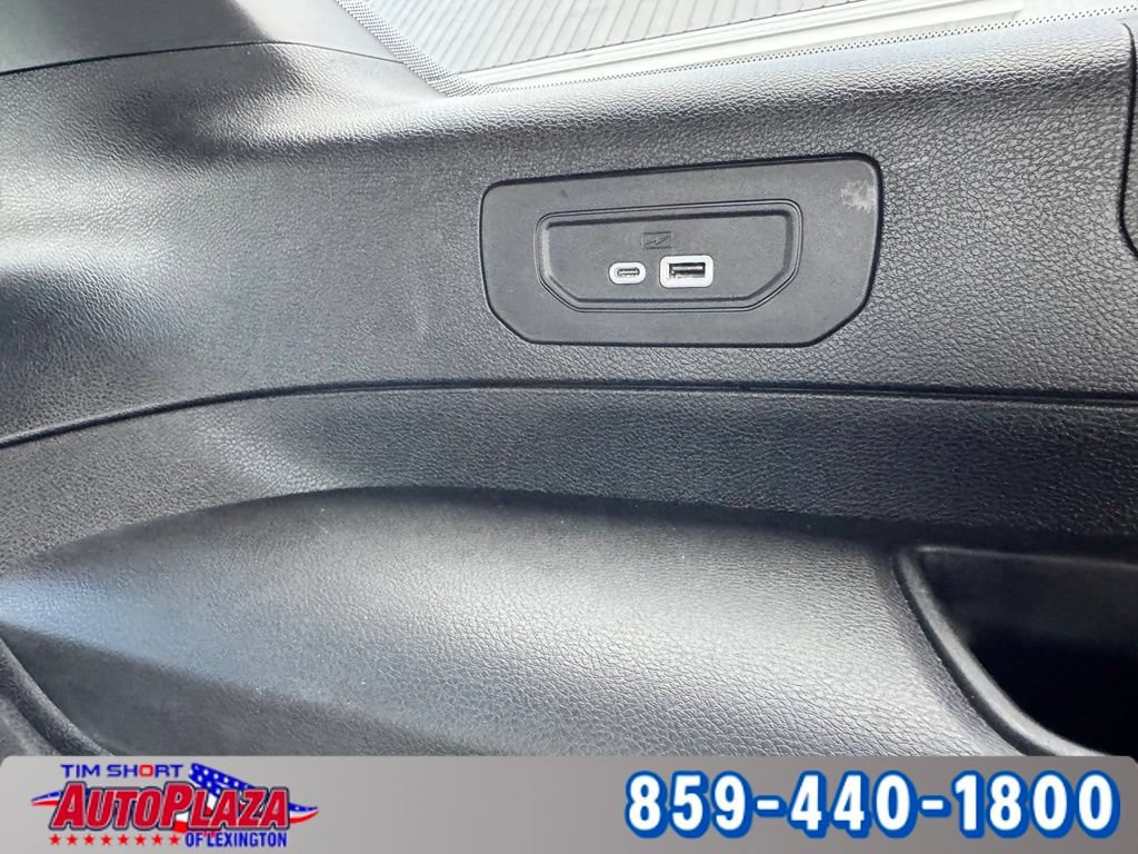 Used 2021 Jeep Grand Cherokee L Summit w/ Luxury Tech Group V AWD/4WD image 45