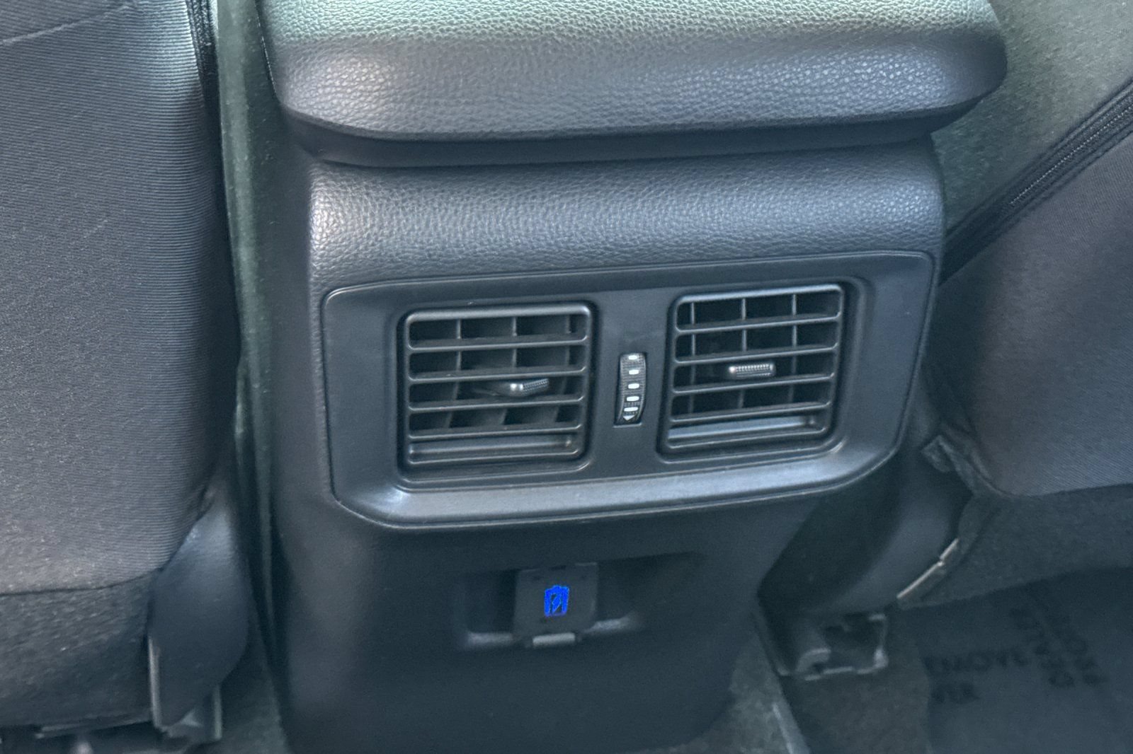 Certified 2024 Toyota RAV4 LE AWD/4WD image 17