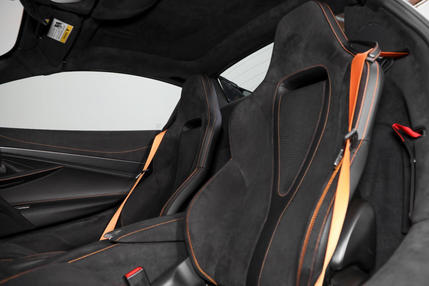 Used 2026 McLaren 750S Spider RWD image 43