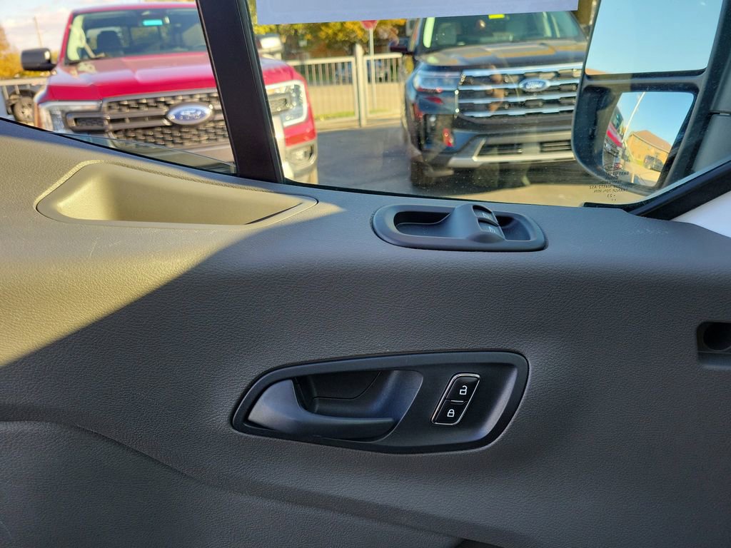 Certified 2023 Ford Transit 350 XLT image 19