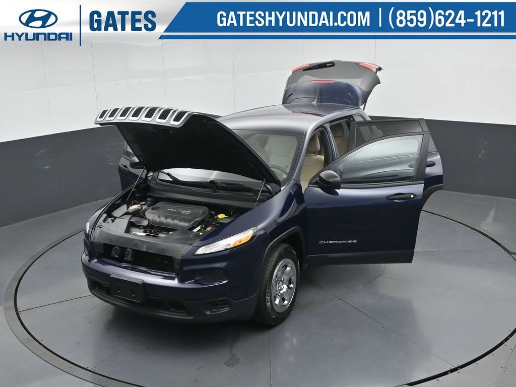 Used 2016 Jeep Cherokee Sport AWD/4WD image 48