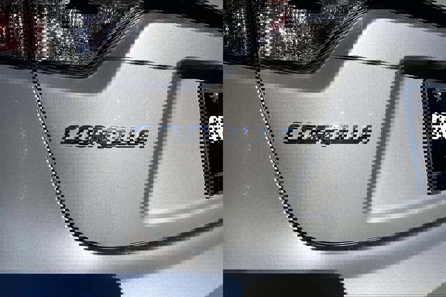 Used 2024 Toyota Corolla LE image 30