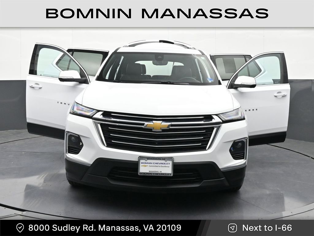 Used 2023 Chevrolet Traverse LT w/ Rear Camera Mirror Package AWD/4WD image 44