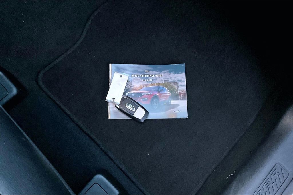 Certified 2023 Ford Explorer XLT w/ Equipment Group 202A image 10