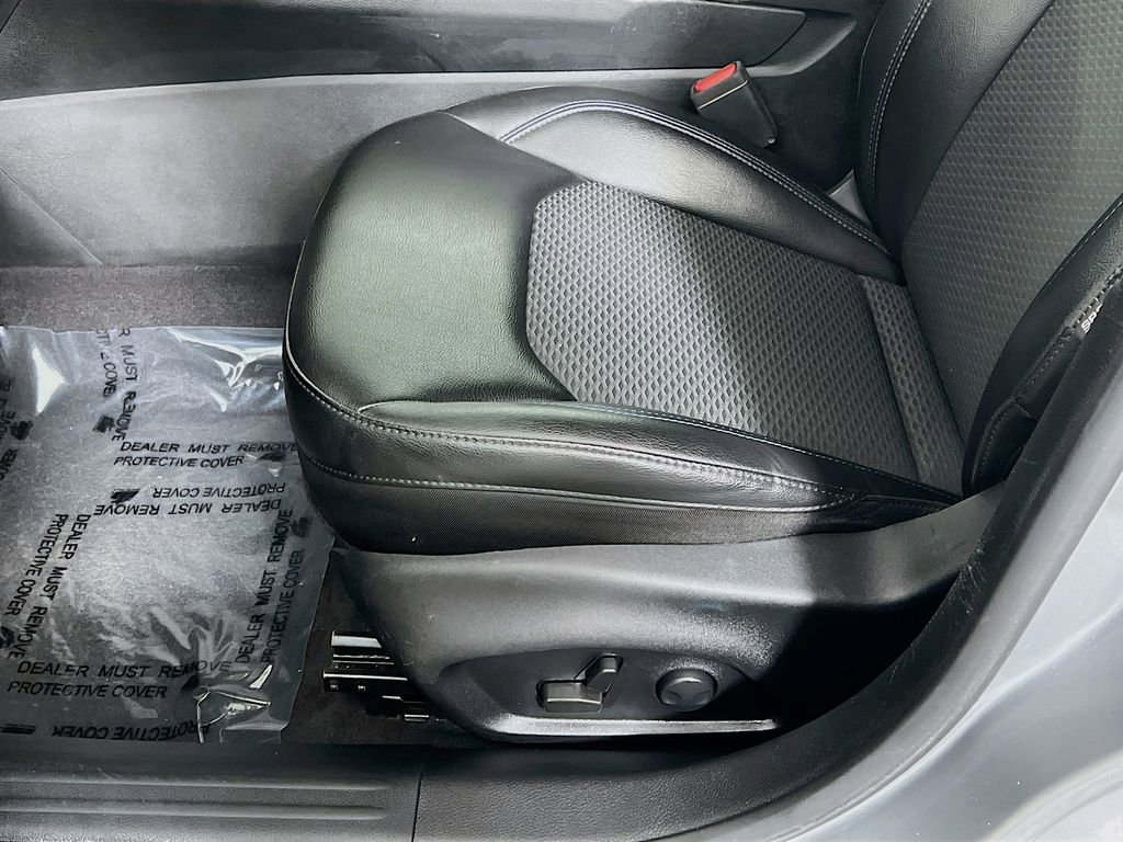 Used 2022 Jeep Compass Latitude w/ Convenience Group image 18