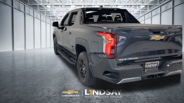 New 2026 Chevrolet Silverado EV LT AWD/4WD image 8