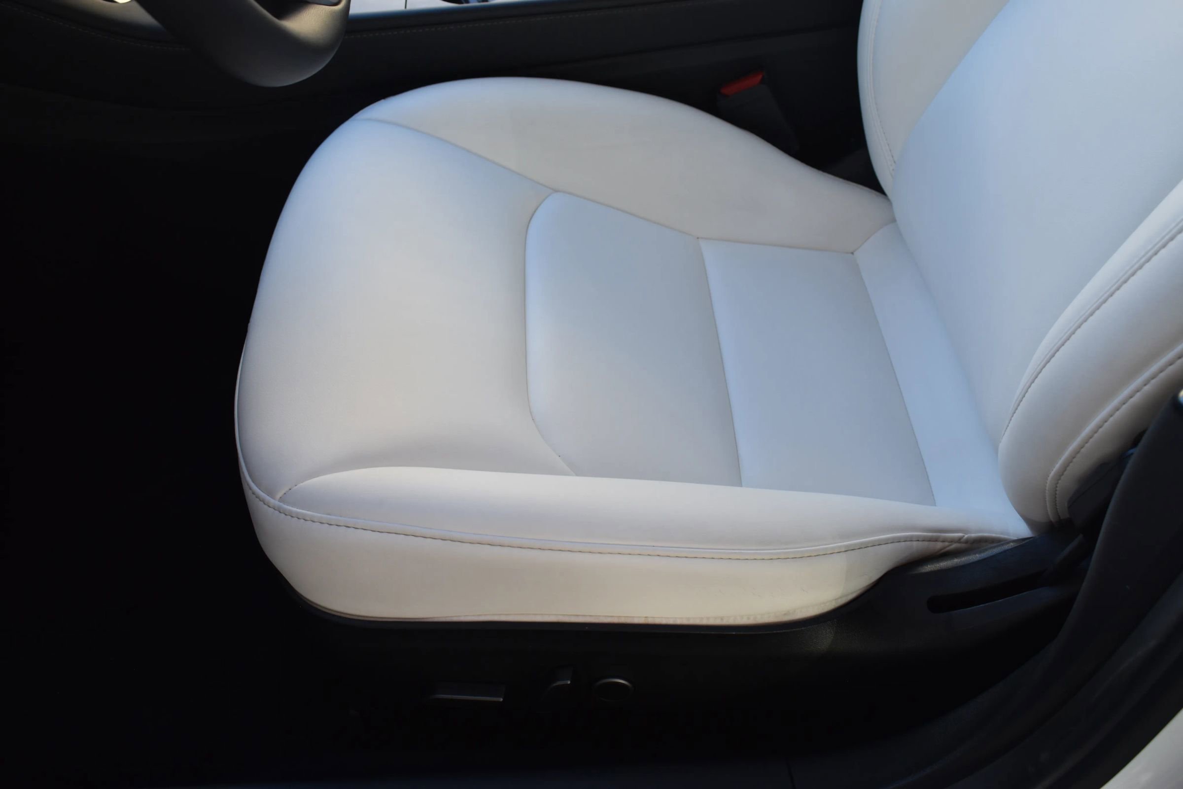 Used 2021 Tesla Model 3 Standard Range Plus image 12