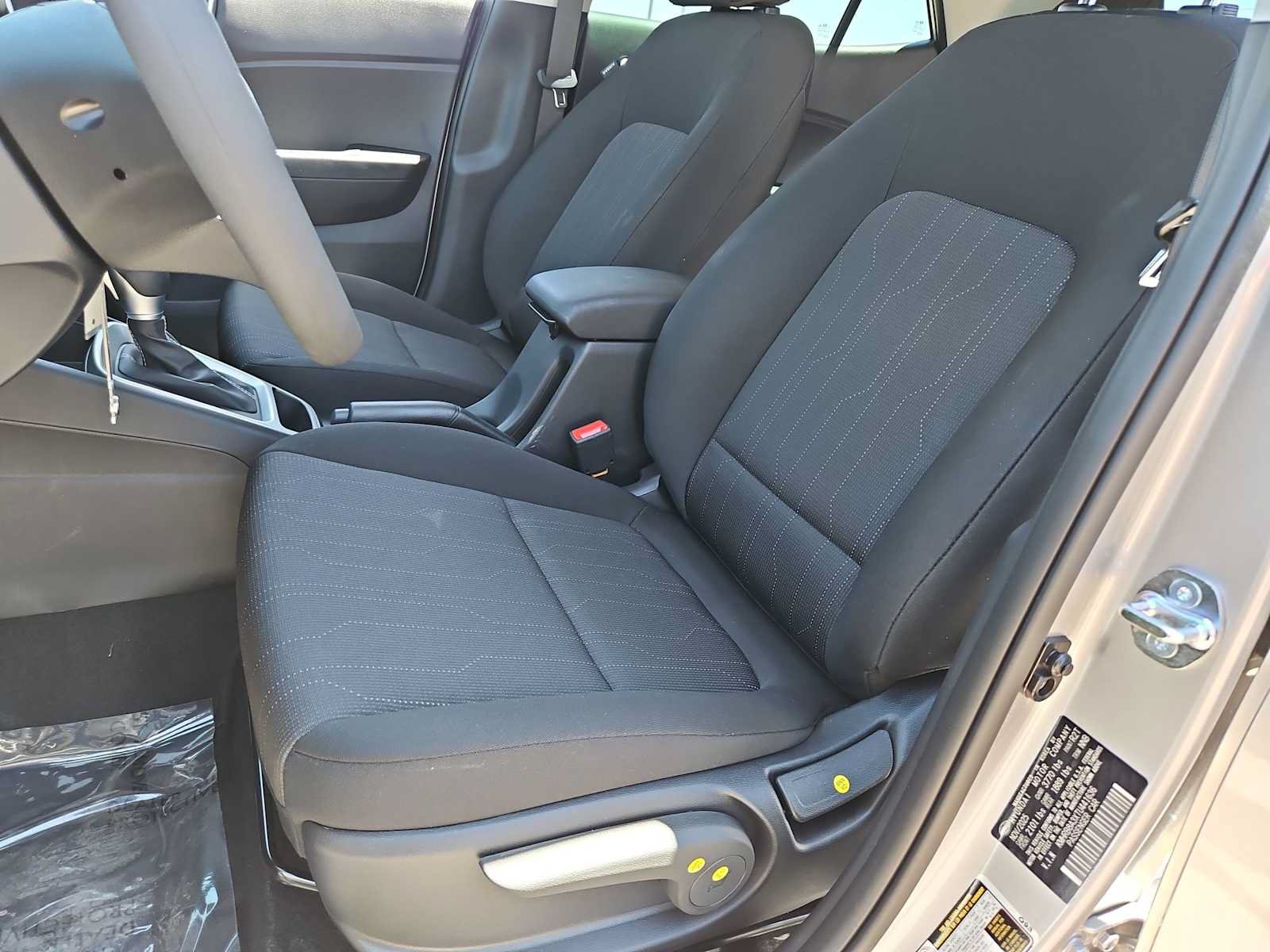 Certified 2026 Hyundai Venue SE FWD image 16