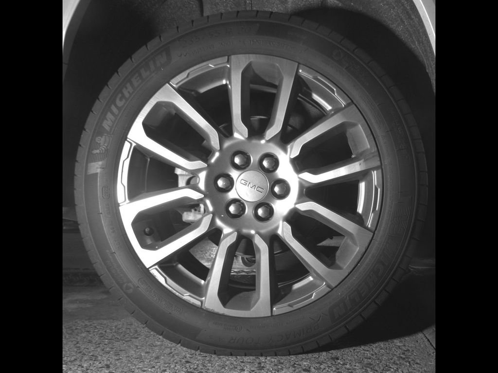 Used 2023 GMC Acadia Denali w/ Denali Ultimate Package image 13