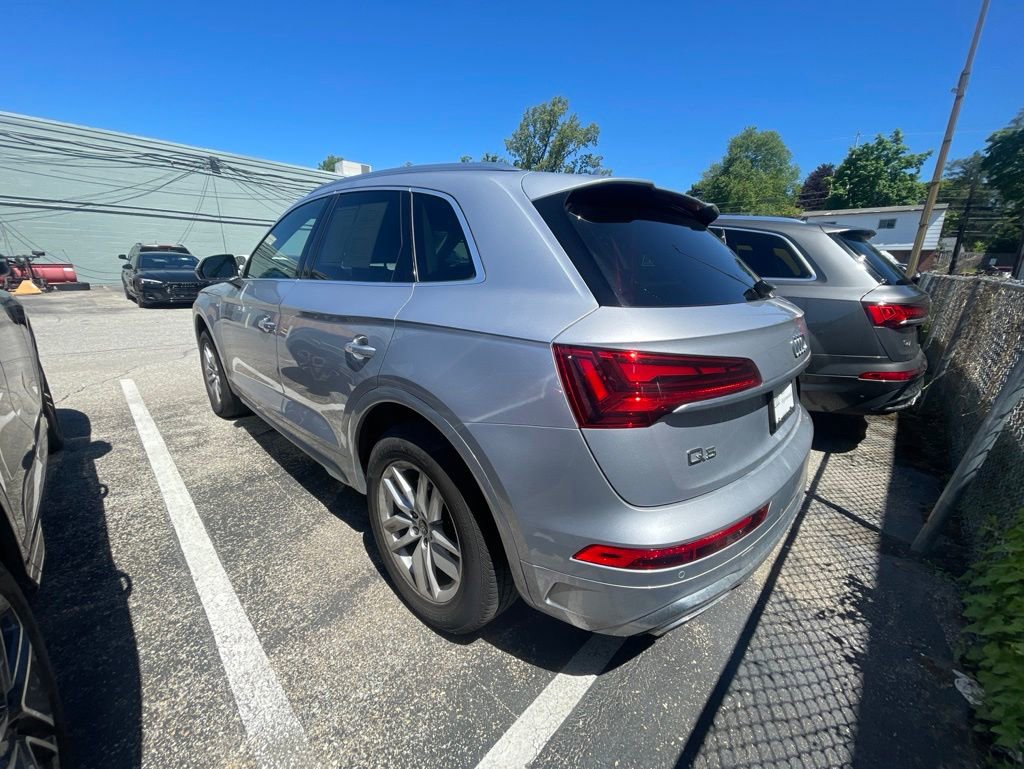 Used 2023 Audi Q5 2.0T Premium AWD/4WD image 3