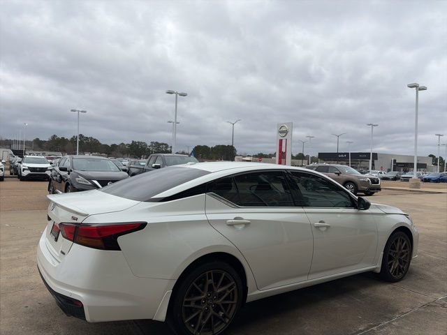 Certified 2025 Nissan Altima 2.5 SR image 4