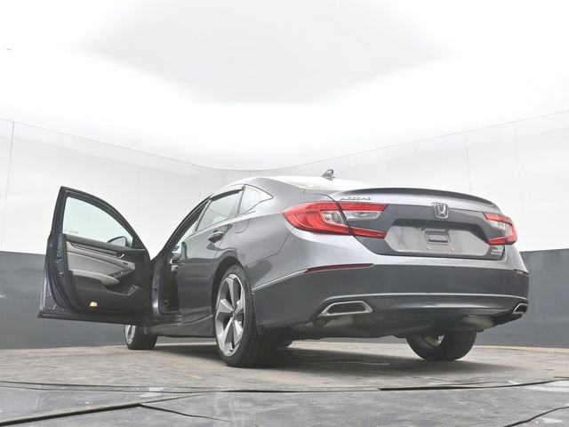 Used 2018 Honda Accord Touring image 42