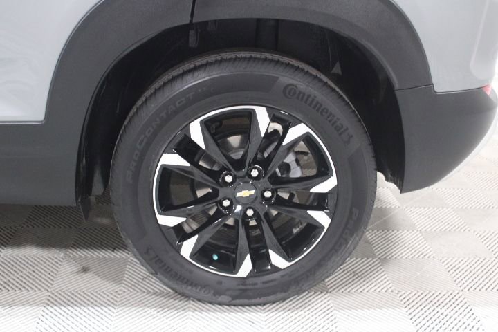 Used 2023 Chevrolet TrailBlazer LT w/ Convenience Package FWD image 41