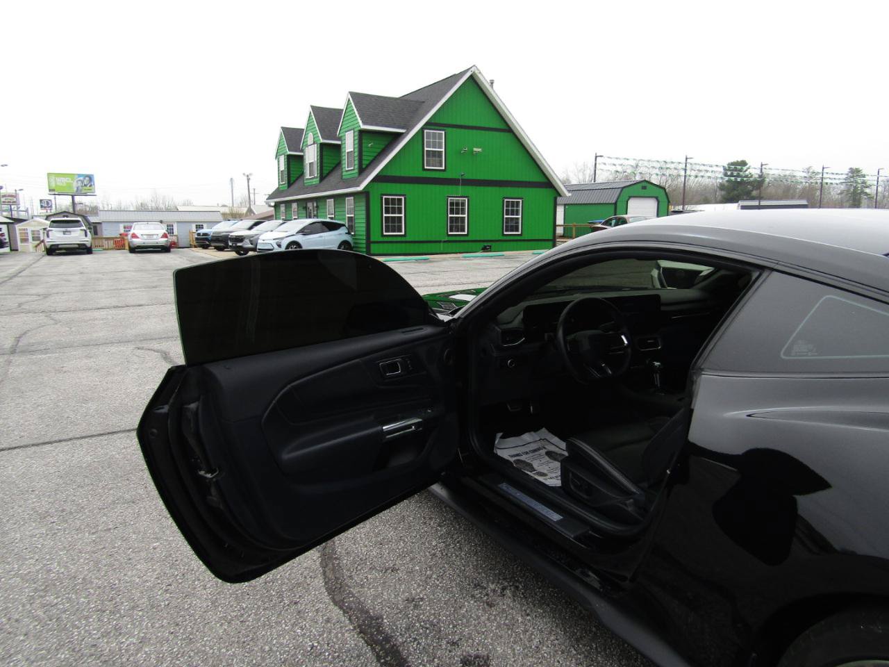 Used 2024 Ford Mustang GT Premium RWD image 10