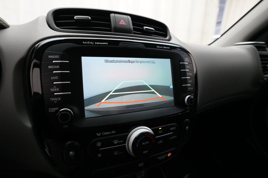 Used 2016 Kia Soul + w/ Primo Package image 19