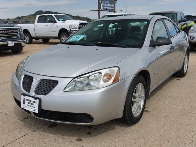 Used 2006 Pontiac G6 Sedan w/ Drivers Package FWD image 2