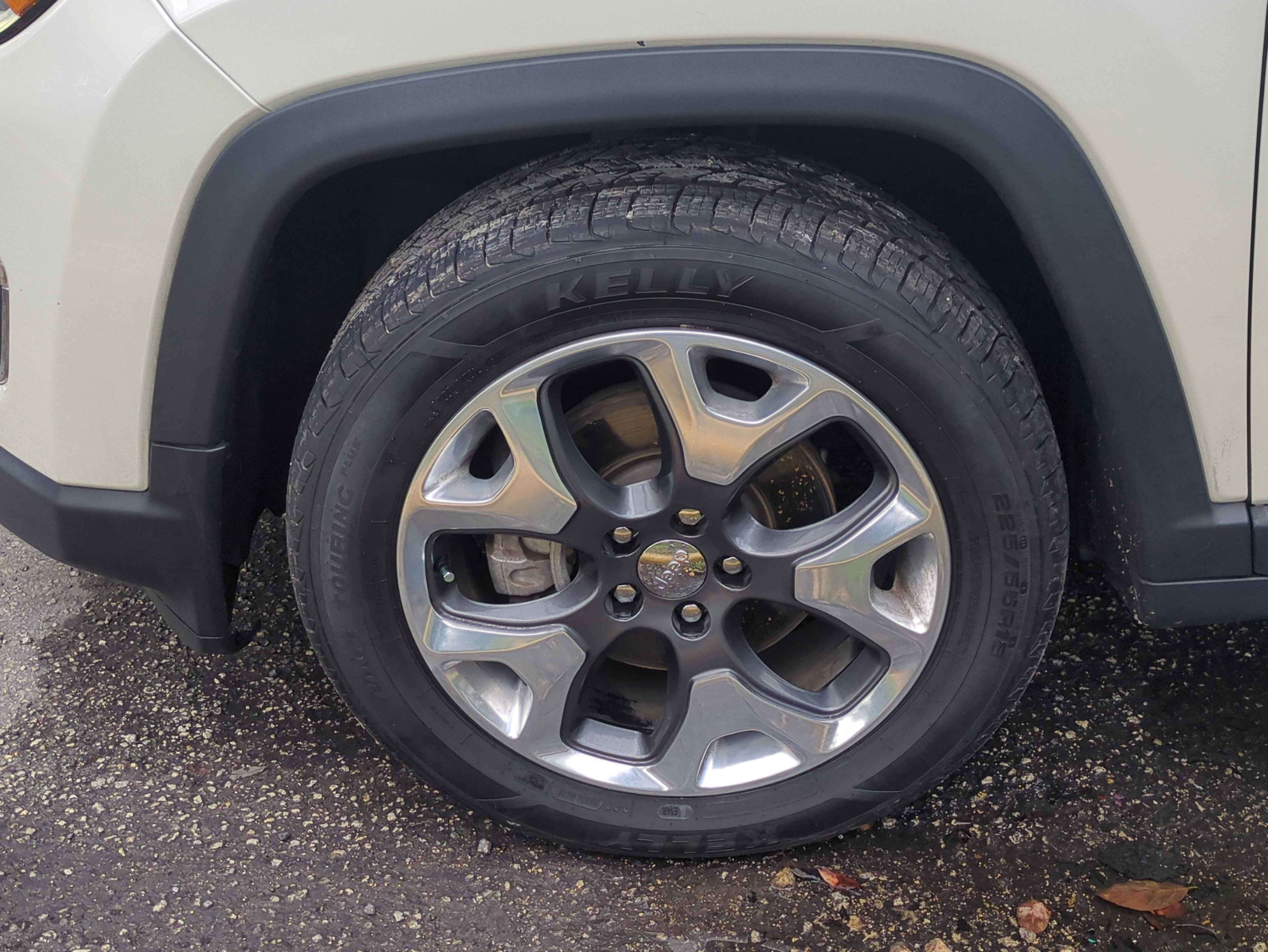 Certified 2018 Jeep Compass Limited w/ Navigation Group image 11