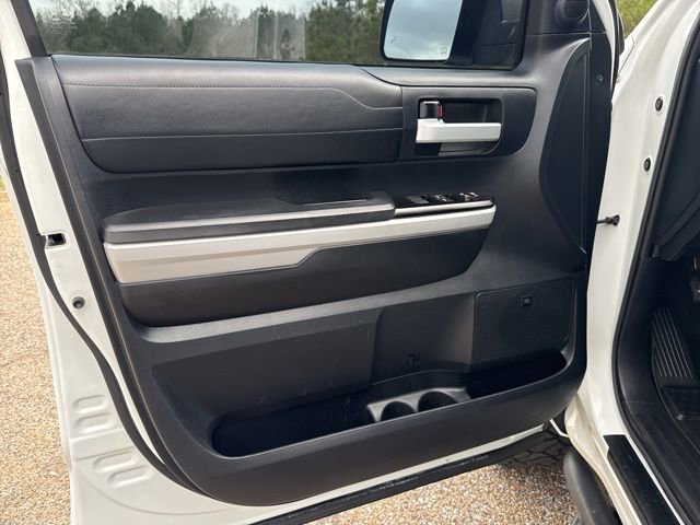 Used 2019 Toyota Tundra Limited w/ Limited Premium Package AWD/4WD image 20