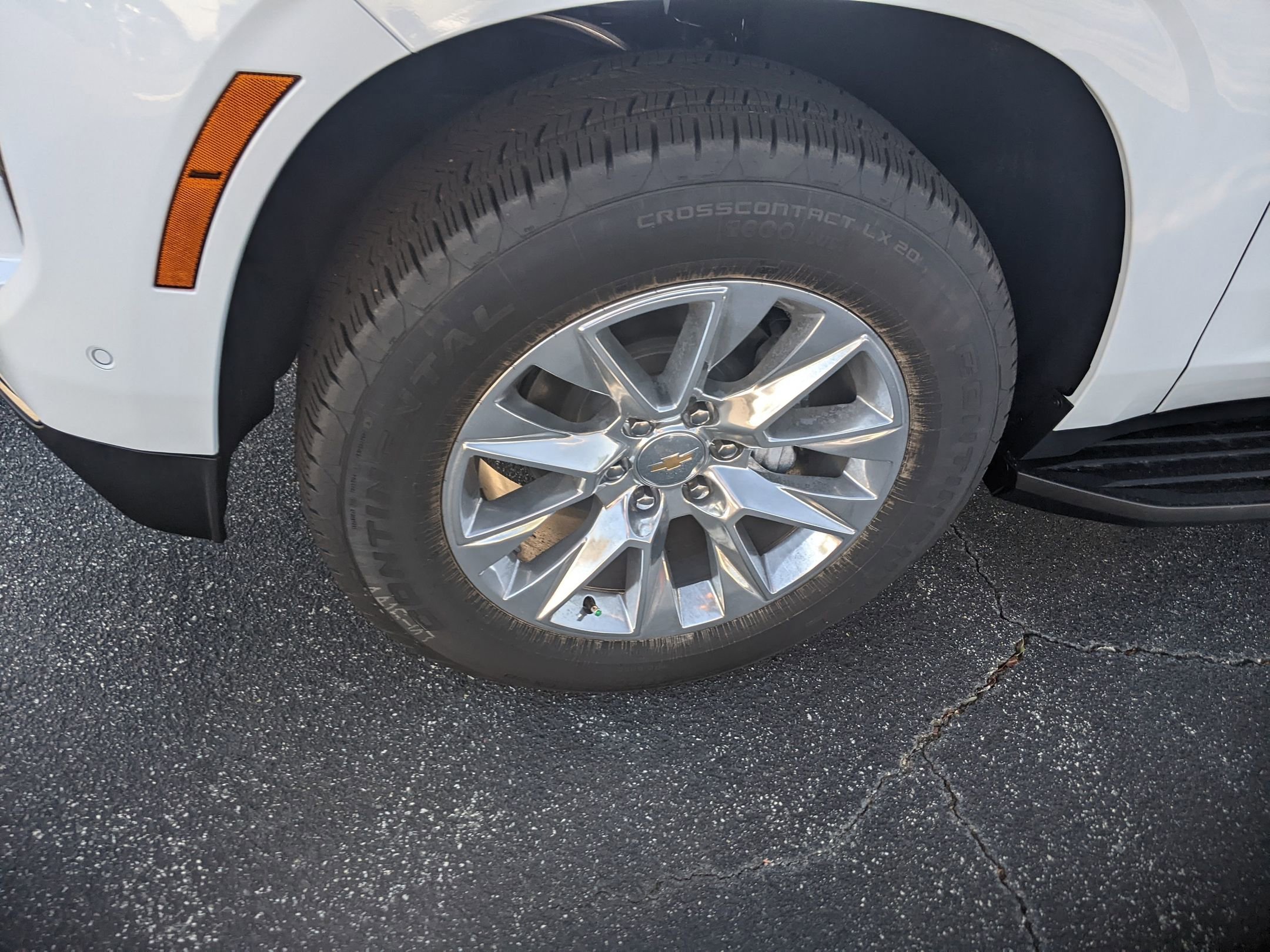 New 2026 Chevrolet Suburban Premier image 11