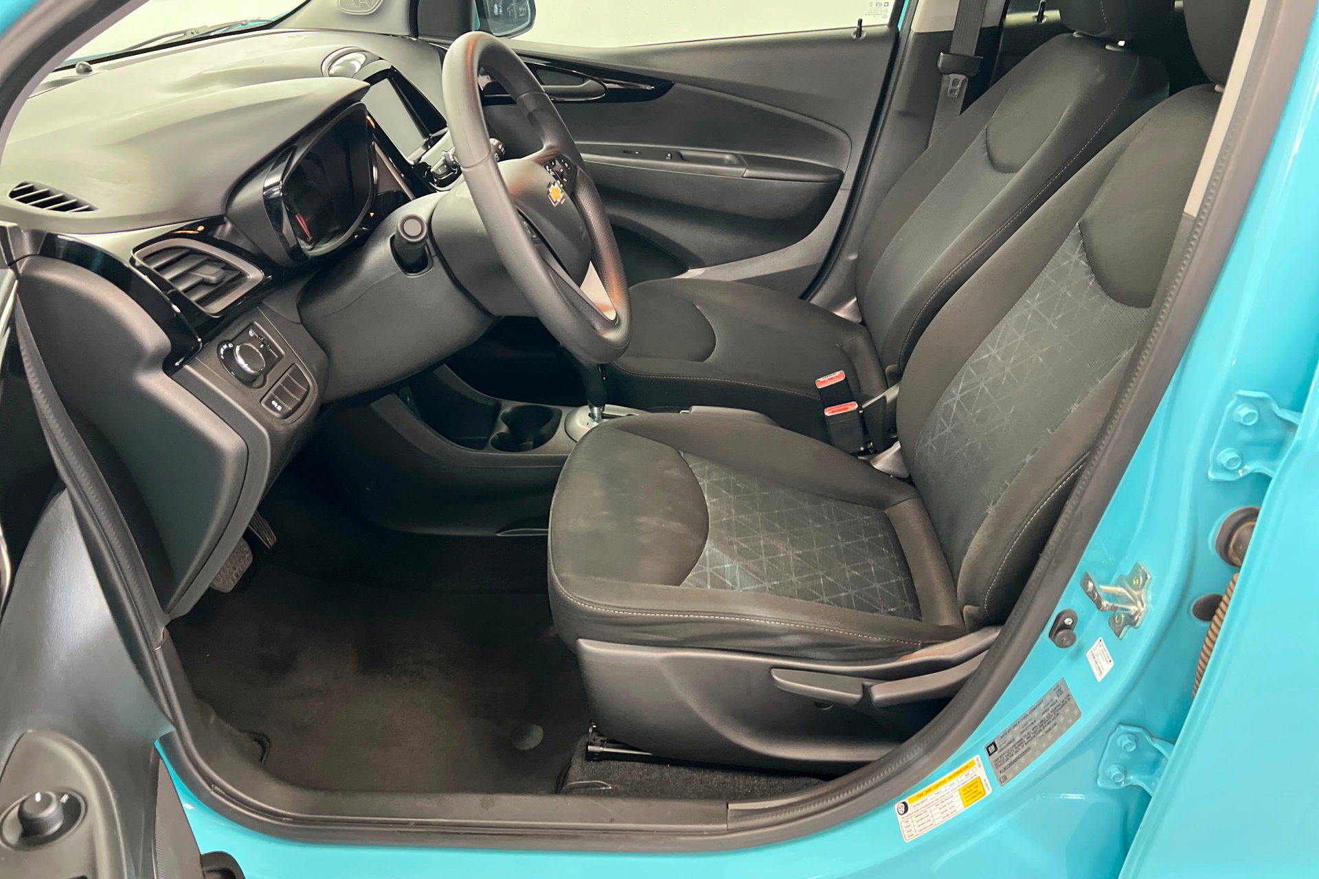 Used 2022 Chevrolet Spark LT image 18