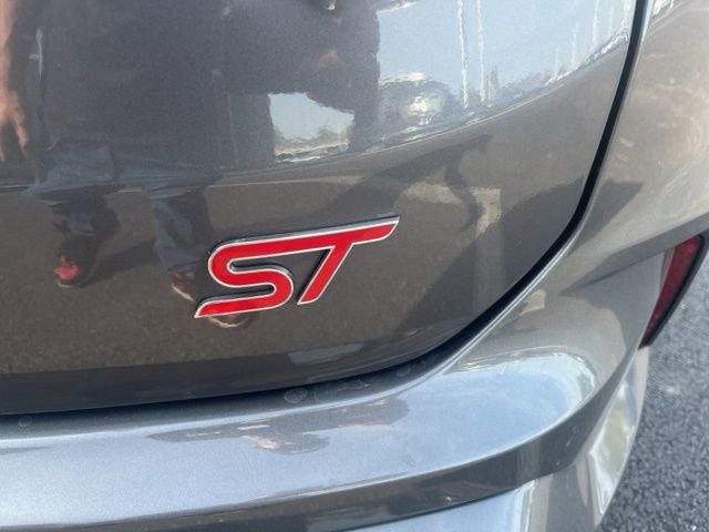 Used 2022 Ford Edge ST w/ Equipment Group 401A image 11