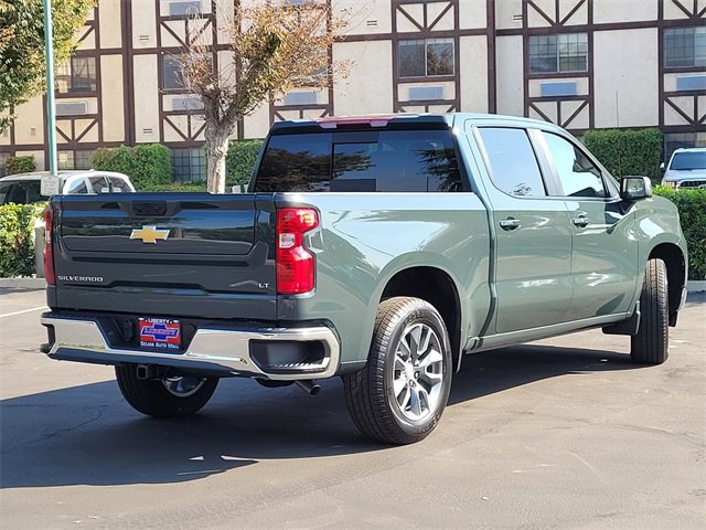 New 2026 Chevrolet Silverado 1500 LT w/ LPO, Dark Essentials Package image 4