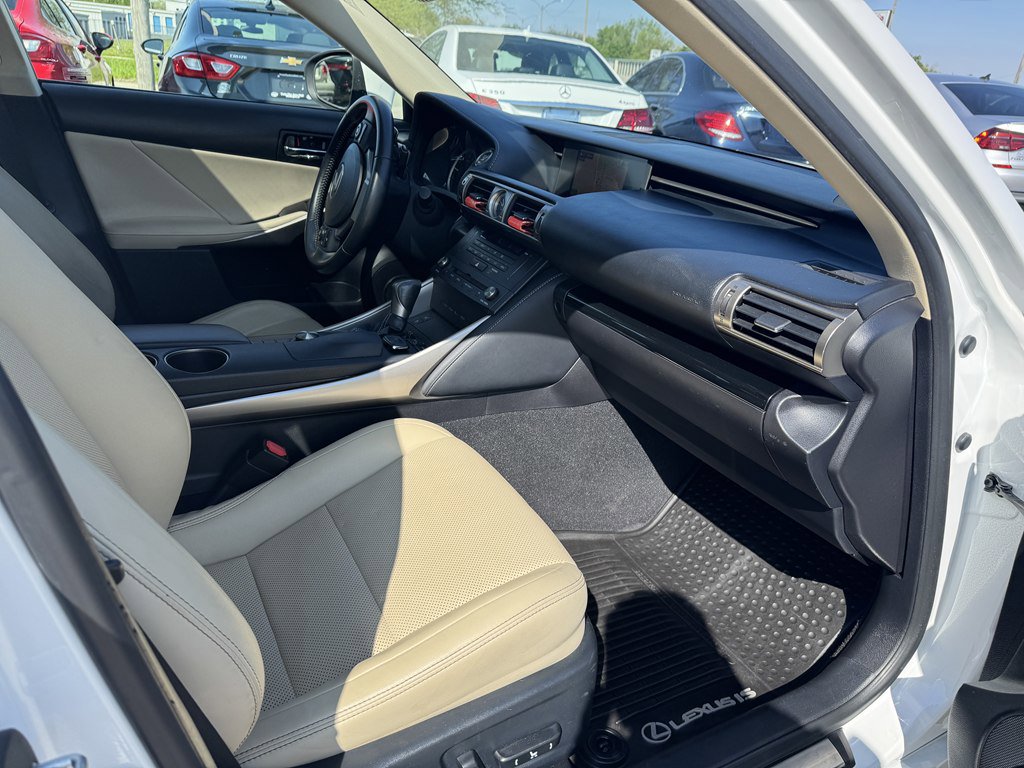Used 2015 Lexus IS 250 AWD w/ Navigation System Package image 12
