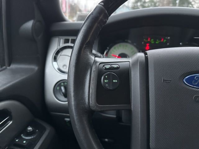 Used 2013 Ford Expedition Limited image 25