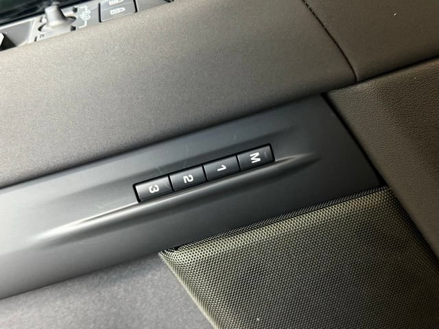 Certified 2026 Land Rover Range Rover Evoque Dynamic SE AWD/4WD image 27
