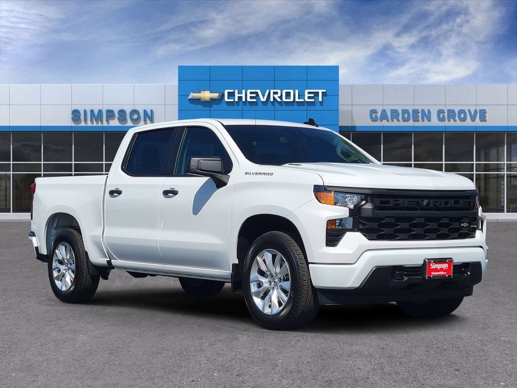 New 2026 Chevrolet Silverado 1500 Custom RWD image 1