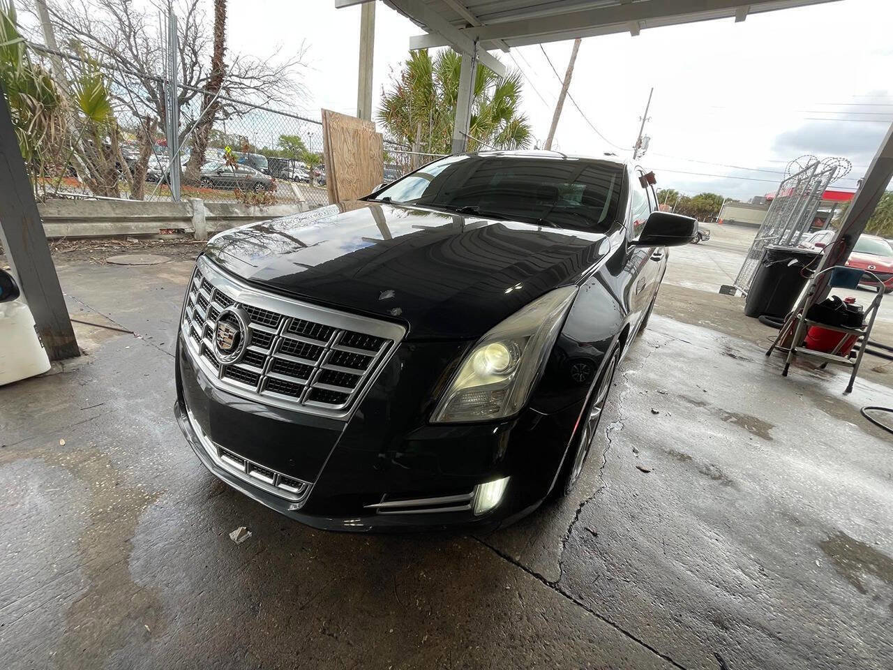 Used 2014 Cadillac XTS Luxury w/ Driver Awareness Package image 15