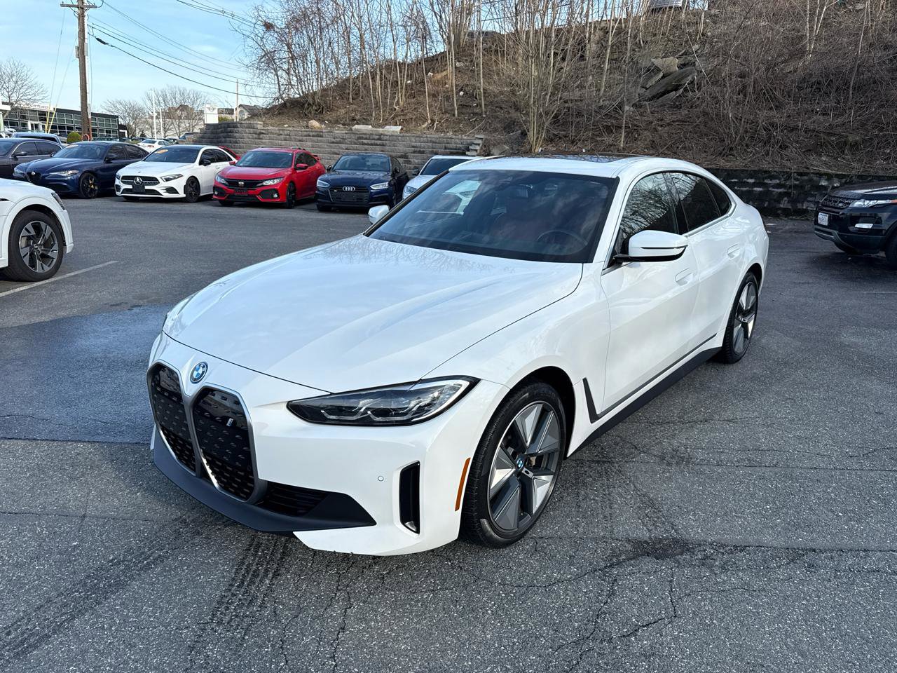 Used 2023 BMW i4 eDrive35 w/ Premium Package image 2