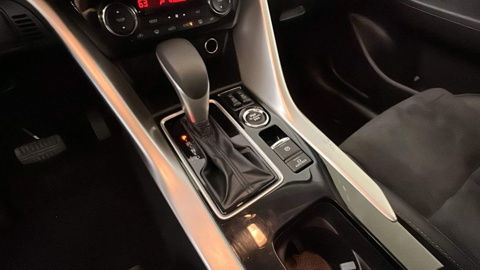Used 2025 Mitsubishi Eclipse Cross AWD image 22