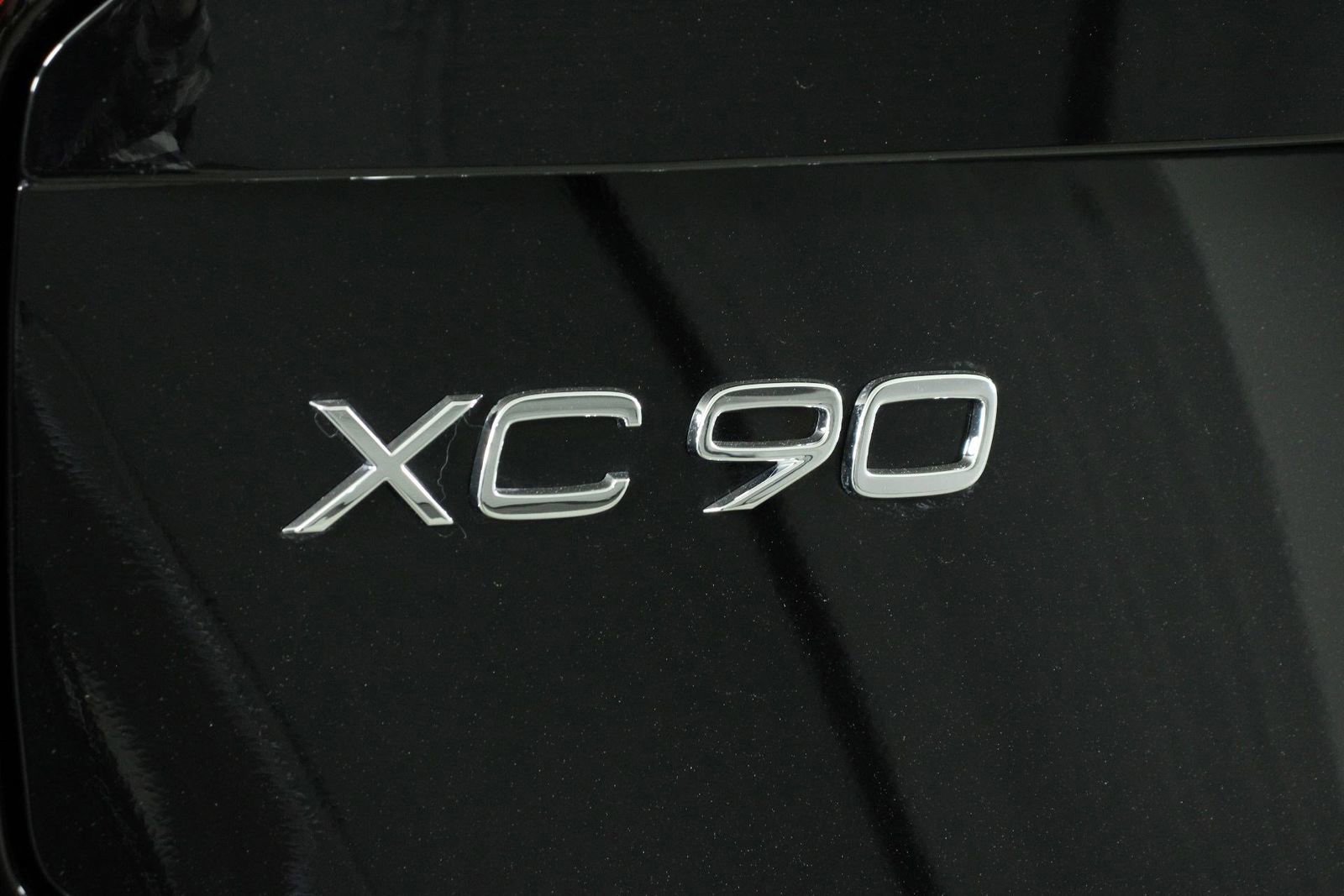 Certified 2025 Volvo XC90 B6 Ultra image 19