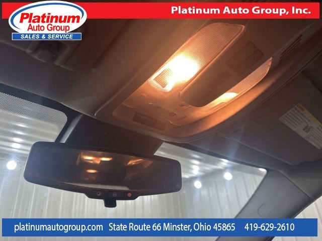 Used 2016 Chevrolet Equinox LT w/ Convenience Package image 19