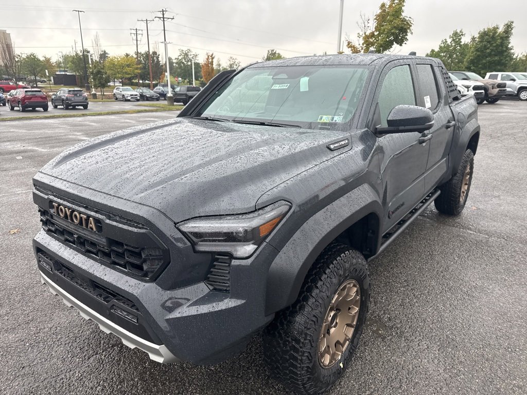 New 2025 Toyota Tacoma Trailhunter image 27
