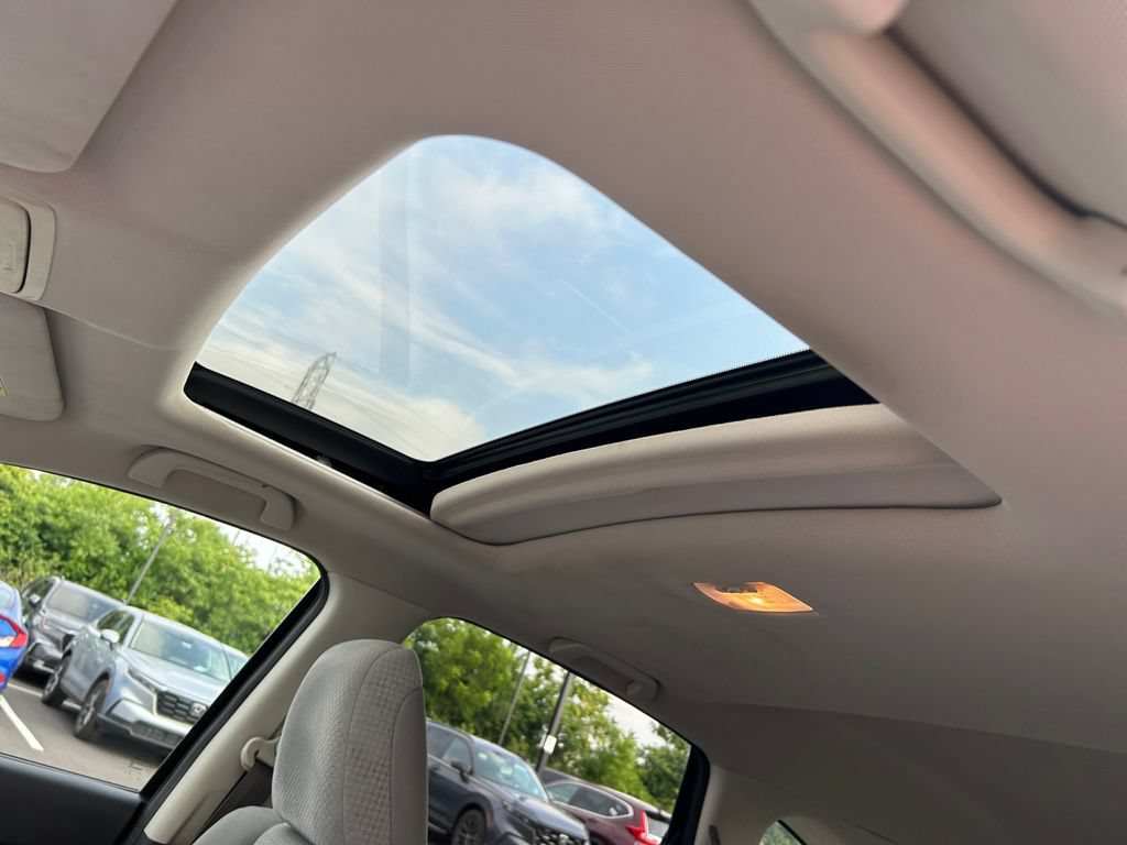 Used 2016 Honda CR-V EX image 16
